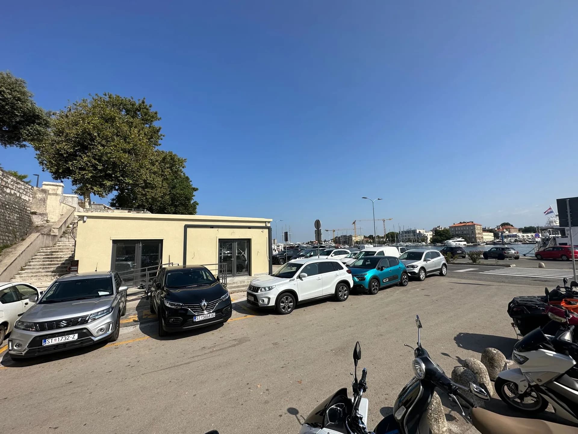 Zadar Downtown office photo 3